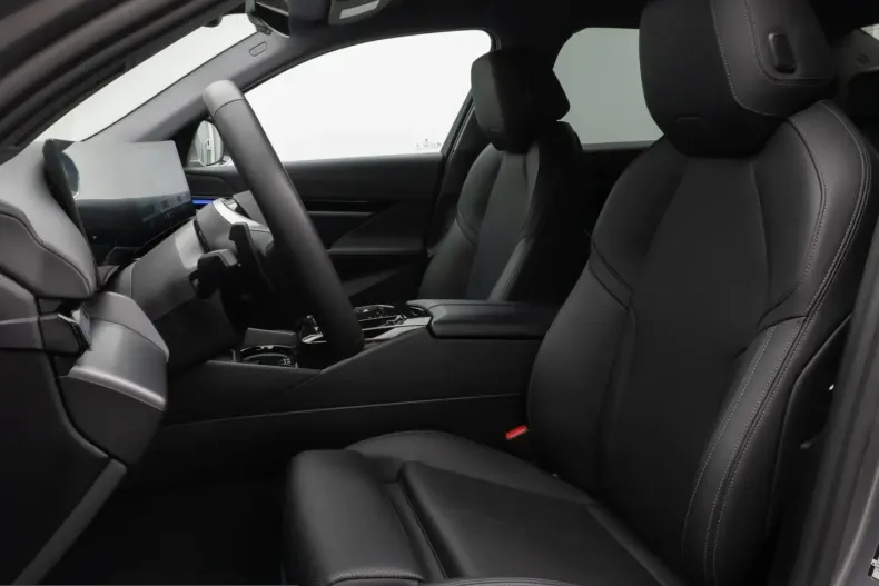 BMW 520 (Seria 5) din 2024 cu 45.988 km - oferta BMW243749 - foto 32