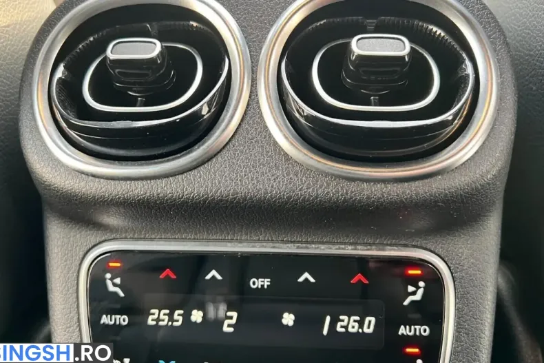Mercedes-Benz GLC 63 AMG (Clasa GLC) din 2024 cu 25.000 km - oferta MER243751 - foto 21