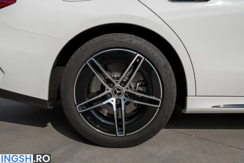 Mercedes-Benz E 450 (Clasa E) din 2024 cu 37.000 km - oferta MER243756 - foto 6