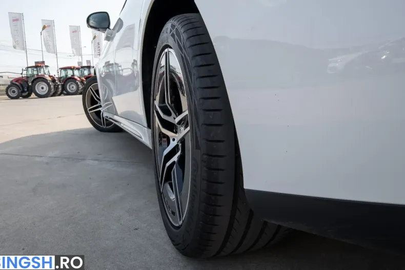 Mercedes-Benz E 450 (Clasa E) din 2024 cu 37.000 km - oferta MER243756 - foto 36