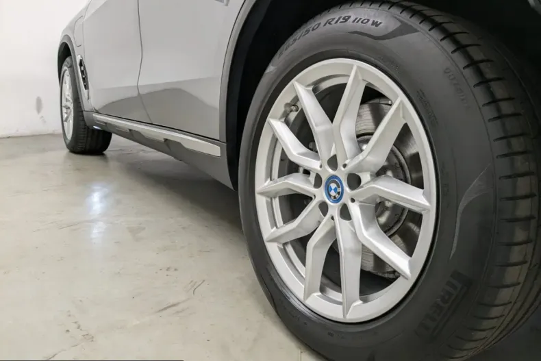 BMW X5 (Seria X) din 2023 cu 85.882 km - oferta BMW243757 - foto 13