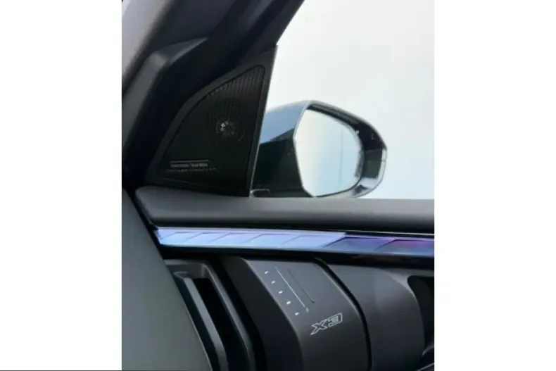BMW X3 (Seria X) din 2025 cu 19.462 km - oferta BMW243759 - foto 9