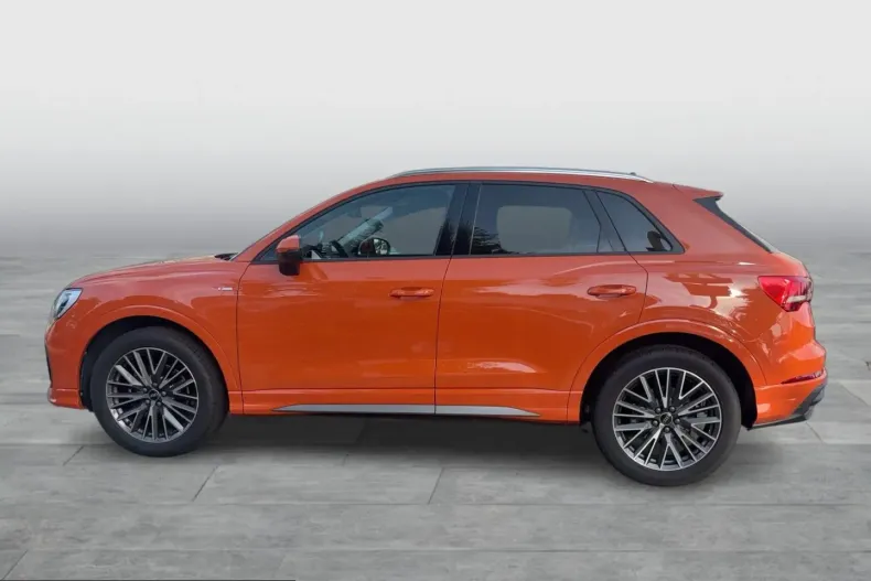 Audi Q3 din 2025 cu 2.876 km - oferta AUD243762 - foto 2