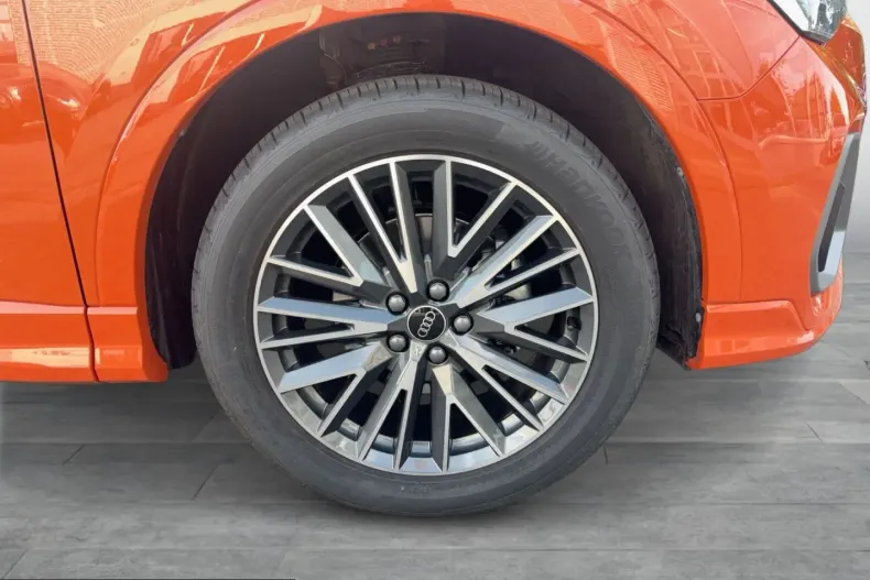 Audi Q3 din 2025 cu 2.876 km - oferta AUD243762 - foto 7