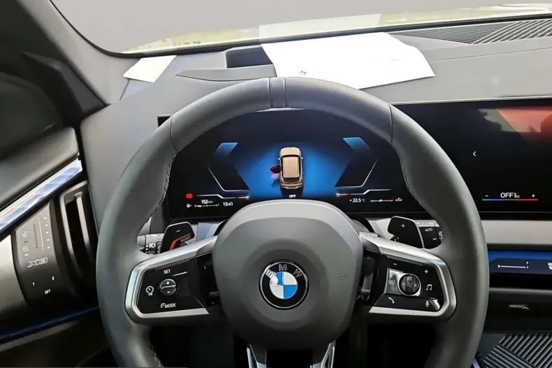BMW X3 (Seria X) din 2025 cu 18.481 km - oferta BMW243764 - foto 9