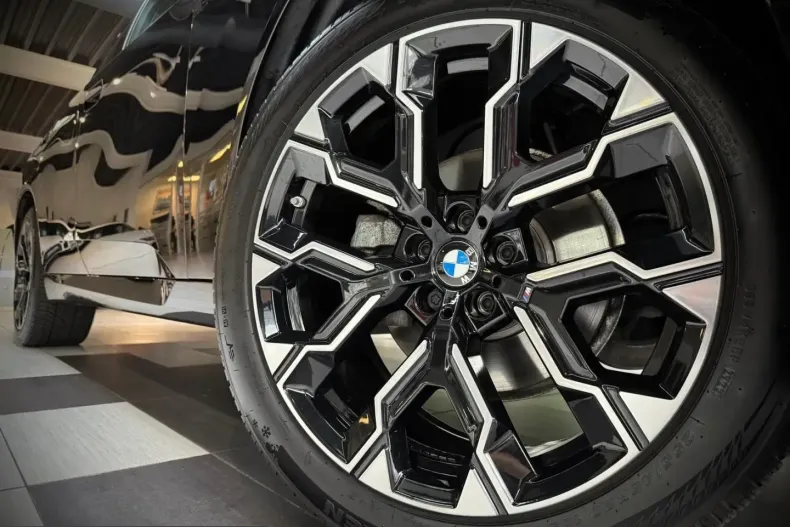 BMW X3 (Seria X) din 2025 cu 14.000 km - oferta BMW243765 - foto 5