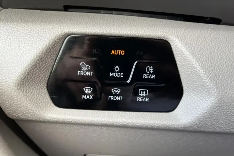 Volkswagen T7 Multivan din 2025 cu 48.000 km - oferta VOL243766 - foto 16