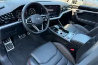 Volkswagen Touareg din 2023 cu 114.706 km - oferta VOL243768 - foto 12