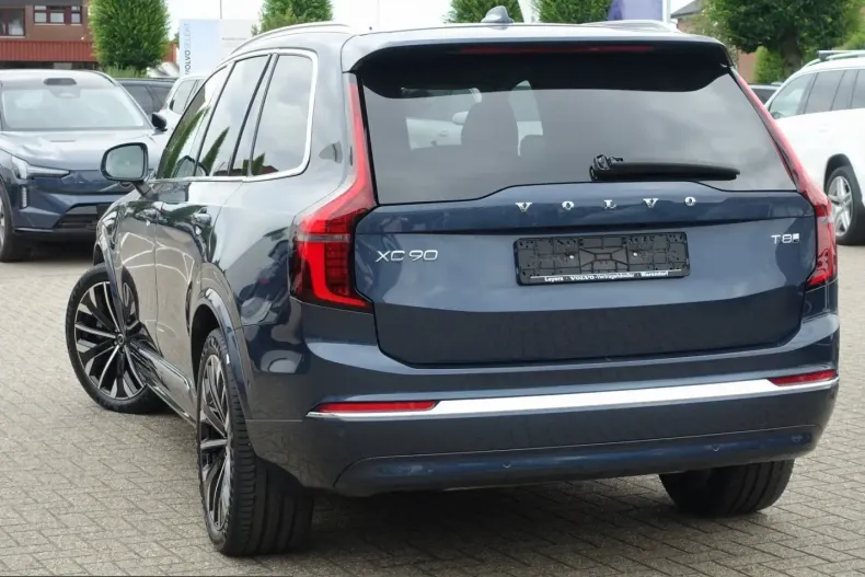 Volvo XC90 din 2025 cu 15.600 km - oferta VOL243769 - foto 6