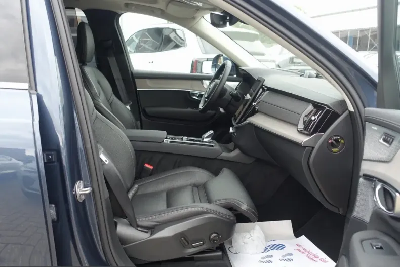 Volvo XC90 din 2025 cu 15.600 km - oferta VOL243769 - foto 15