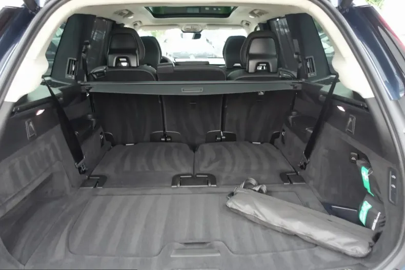 Volvo XC90 din 2025 cu 15.600 km - oferta VOL243769 - foto 18