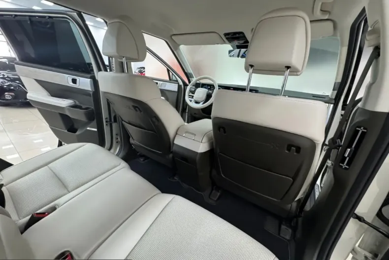 Hyundai Santa Fe din 2025 cu 29.399 km - oferta HYU243775 - foto 13