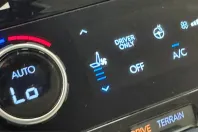 Hyundai Santa Fe din 2025 cu 29.399 km - oferta HYU243775 - foto 26