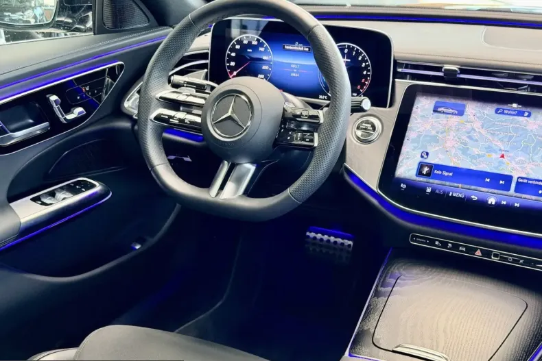 Mercedes-Benz E 300 (Clasa E) din 2025 cu 9.900 km - oferta MER243778 - foto 13
