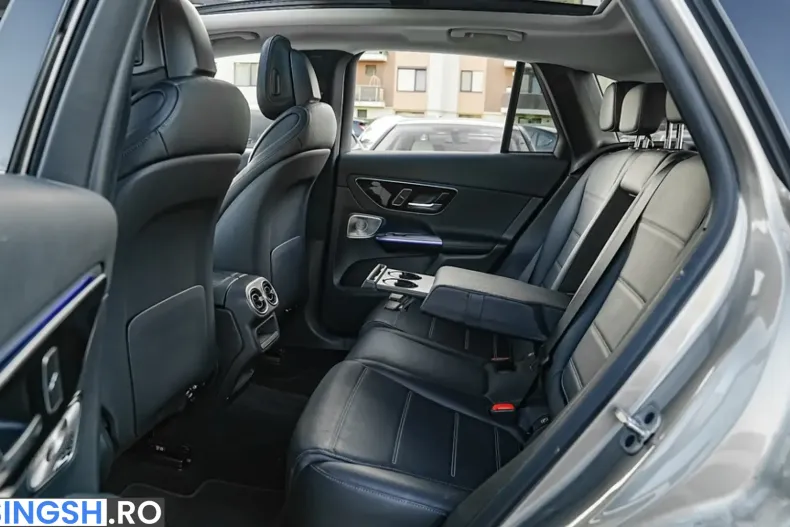 Mercedes-Benz GLC 300 (Clasa GLC) din 2023 cu 143.650 km - oferta MER243781 - foto 13
