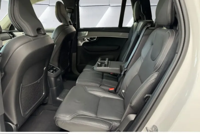 Volvo XC90 din 2025 cu 19.325 km - oferta VOL243782 - foto 13