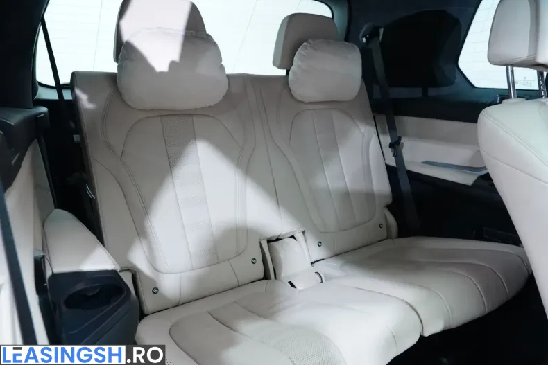 BMW X7 (Seria X) din 2021 cu 95.069 km - oferta BMW243784 - foto 25