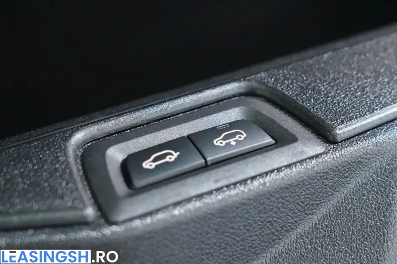 BMW X7 (Seria X) din 2021 cu 95.069 km - oferta BMW243784 - foto 31