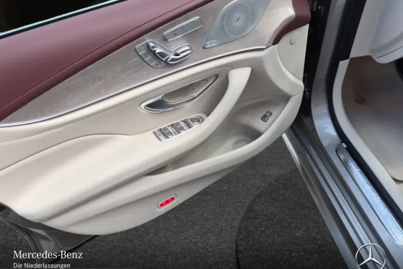 Mercedes-Benz CLS 300 (Clasa CLS) din 2022 cu 17.260 km - oferta MER243787 - foto 13