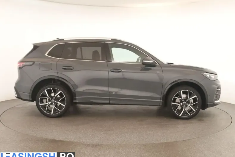 Volkswagen Tiguan din 2024 cu 54.500 km - oferta VOL243789 - foto 3
