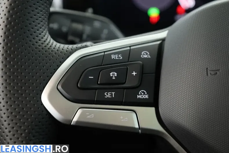 Volkswagen Tiguan din 2024 cu 54.500 km - oferta VOL243789 - foto 24