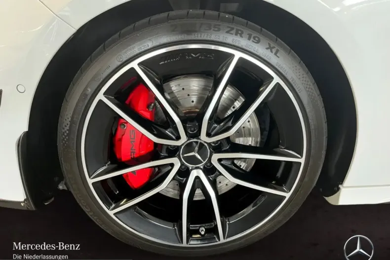 Mercedes-Benz A 35 AMG (Clasa A) din 2023 cu 21.293 km - oferta MER243790 - foto 13