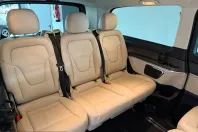 Mercedes-Benz V 300 (Clasa V) din 2023 cu 81.046 km - oferta MER243794 - foto 13