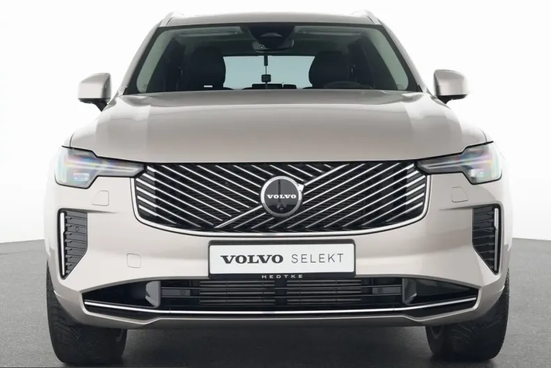 Volvo XC90 din 2025 cu 12.500 km - oferta VOL243796 - foto 3