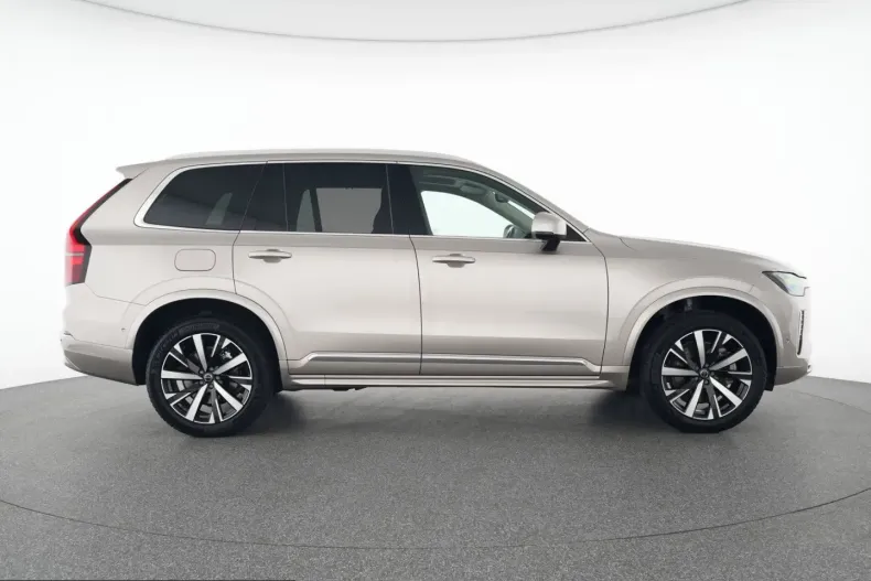 Volvo XC90 din 2025 cu 12.500 km - oferta VOL243796 - foto 15