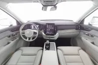 Volvo XC90 din 2025 cu 15.700 km - oferta VOL243801 - foto 4