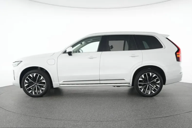 Volvo XC90 din 2025 cu 15.700 km - oferta VOL243801 - foto 12