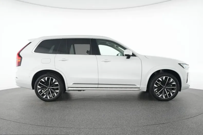 Volvo XC90 din 2025 cu 15.700 km - oferta VOL243801 - foto 13