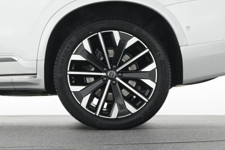 Volvo XC90 din 2025 cu 15.700 km - oferta VOL243801 - foto 21