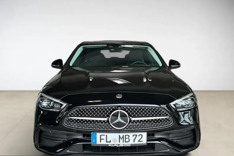 Mercedes-Benz C 300 (Clasa C) din 2025 cu 28.500 km - oferta MER243802 - foto 2
