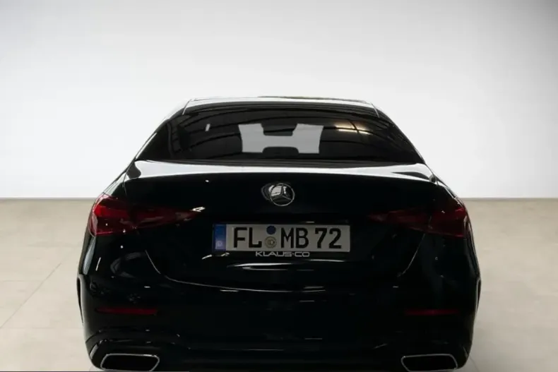 Mercedes-Benz C 300 (Clasa C) din 2025 cu 28.500 km - oferta MER243802 - foto 5