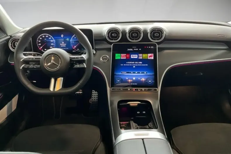 Mercedes-Benz C 300 (Clasa C) din 2025 cu 28.500 km - oferta MER243802 - foto 10