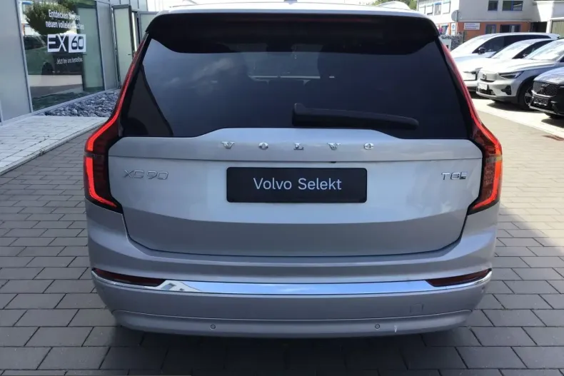 Volvo XC90 din 2025 cu 15.081 km - oferta VOL243803 - foto 8
