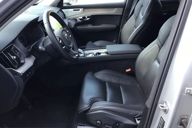 Volvo XC90 din 2025 cu 15.081 km - oferta VOL243803 - foto 15