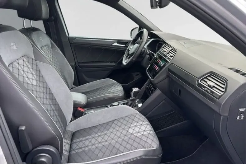 Volkswagen Tiguan din 2022 cu 95.402 km - oferta VOL243807 - foto 5