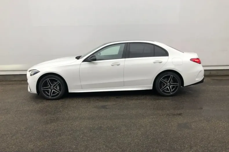 Mercedes-Benz C 400 (Clasa C) din 2023 cu 42.300 km - oferta MER243809 - foto 5