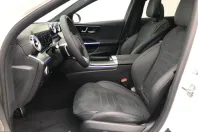 Mercedes-Benz C 400 (Clasa C) din 2023 cu 42.300 km - oferta MER243809 - foto 10