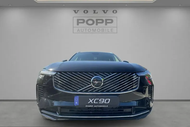 Volvo XC90 din 2025 cu 24.649 km - oferta VOL243811 - foto 2