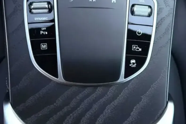 Mercedes-Benz GLC 200 (Clasa GLC) din 2021 cu 119.000 km - oferta MER243818 - foto 20