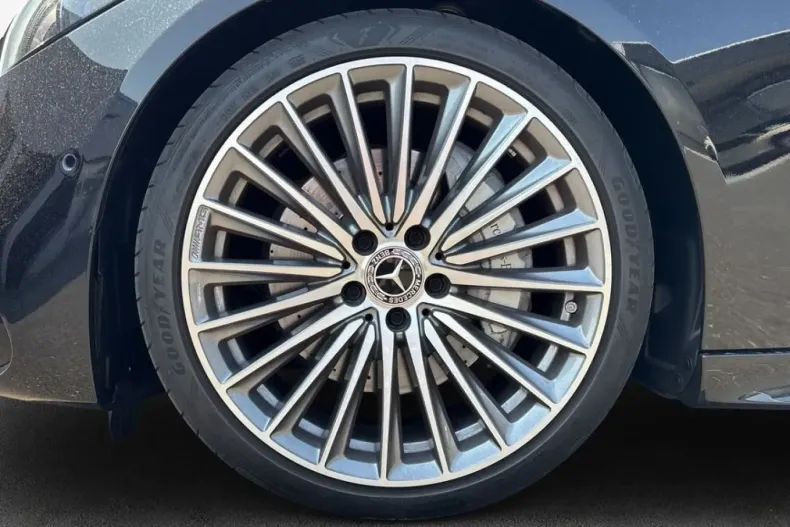 Mercedes-Benz C 300 (Clasa C) din 2023 cu 57.640 km - oferta MER243821 - foto 7