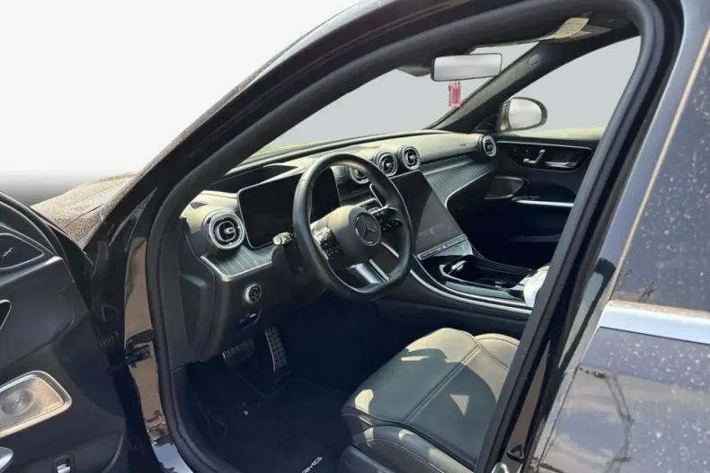 Mercedes-Benz C 300 (Clasa C) din 2023 cu 57.640 km - oferta MER243821 - foto 9