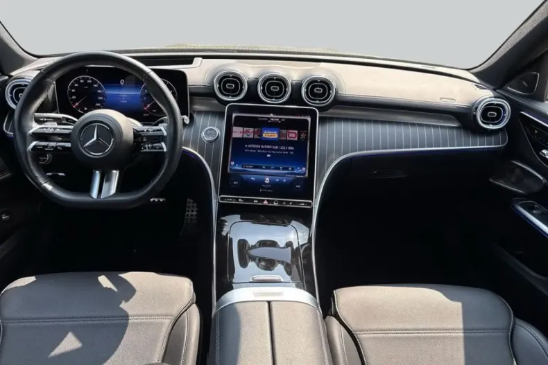 Mercedes-Benz C 300 (Clasa C) din 2023 cu 57.640 km - oferta MER243821 - foto 13