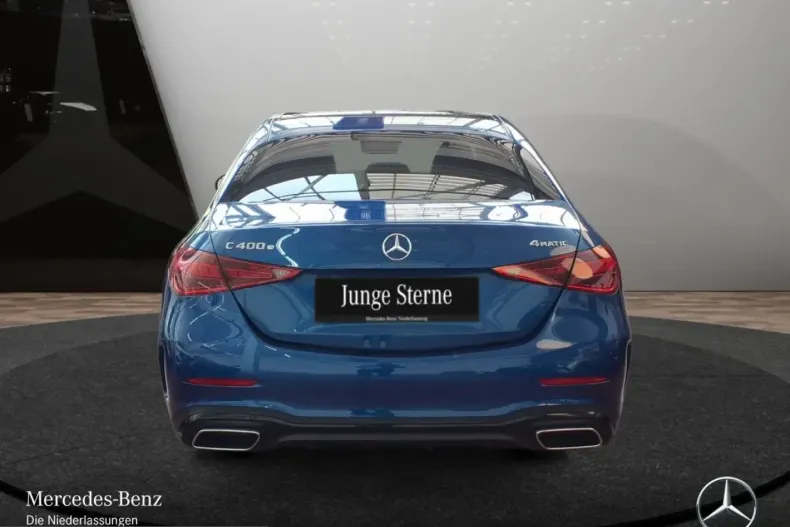 Mercedes-Benz C 400 (Clasa C) din 2023 cu 48.018 km - oferta MER243822 - foto 6