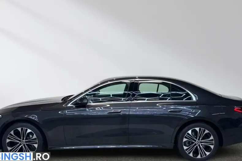 Mercedes-Benz E 300 (Clasa E) din 2024 cu 8.041 km - oferta MER243825 - foto 3