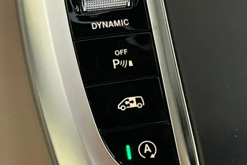 Mercedes-Benz V 300 (Clasa V) din 2022 cu 65.000 km - oferta MER243827 - foto 17