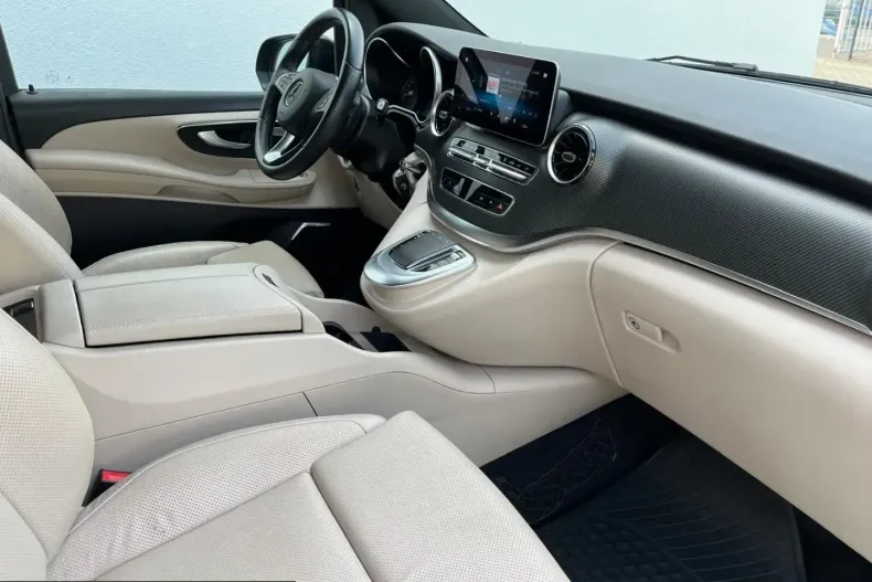 Mercedes-Benz V 300 (Clasa V) din 2022 cu 65.000 km - oferta MER243827 - foto 18